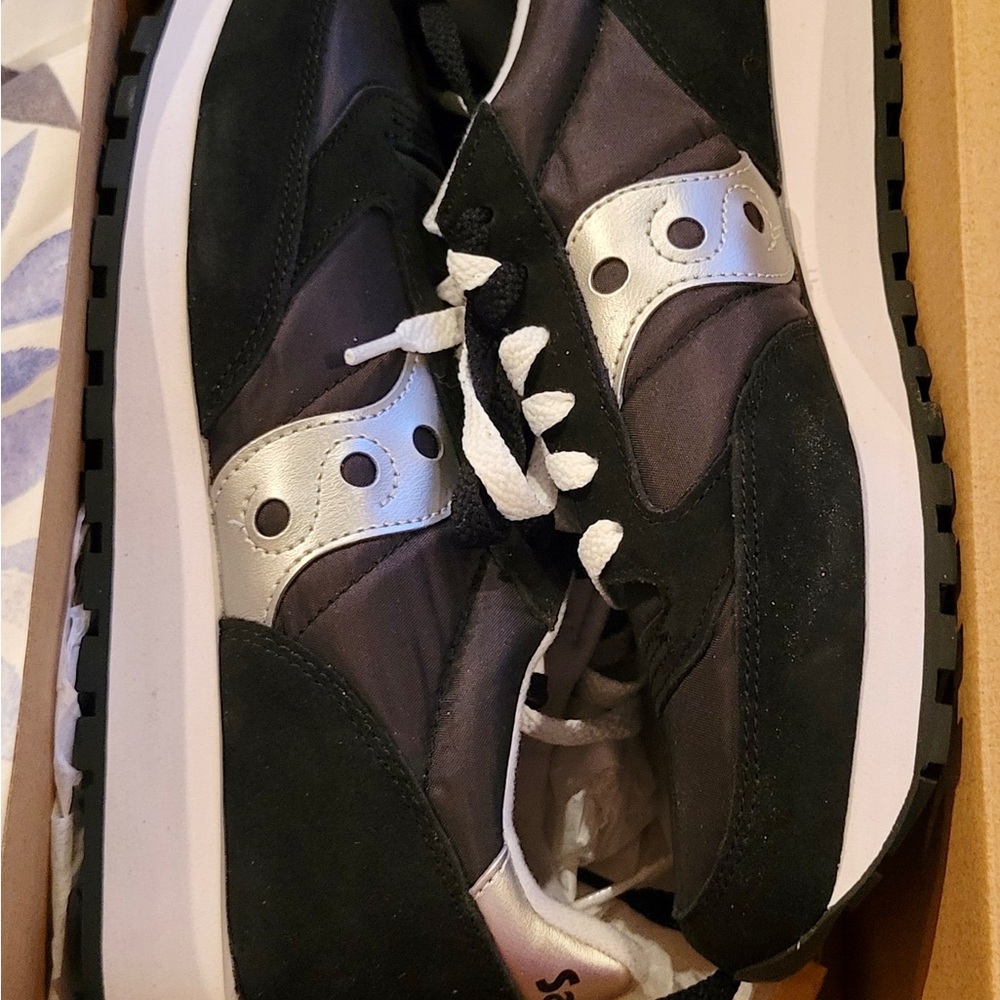 NIB Saucony Jazz Original Vintage Black & Silver Sneakers size 8.5 - Picture 4 of 6